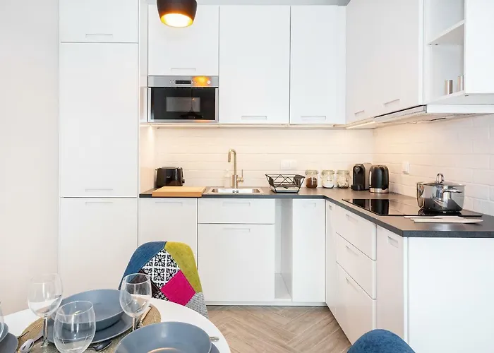 Apartments Rondo Wiatraczna By Noclegi Renters