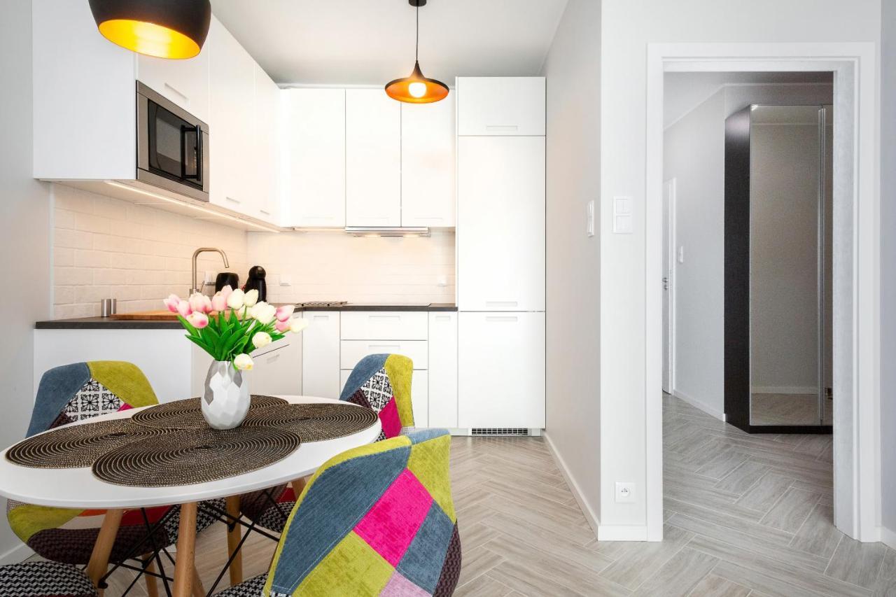 Rondo Wiatraczna By Renters Apartamento Varsovia